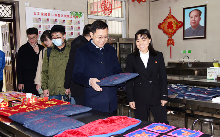 東曲 驗(yàn)收_副本.jpg