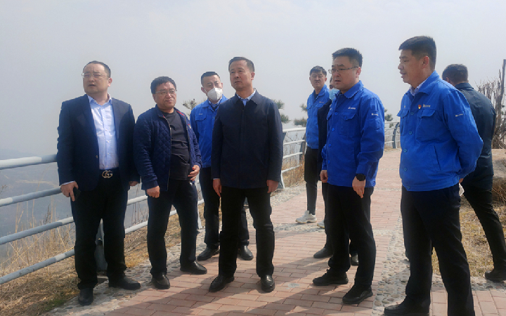 王曉東 杜兒坪1_副本.jpg