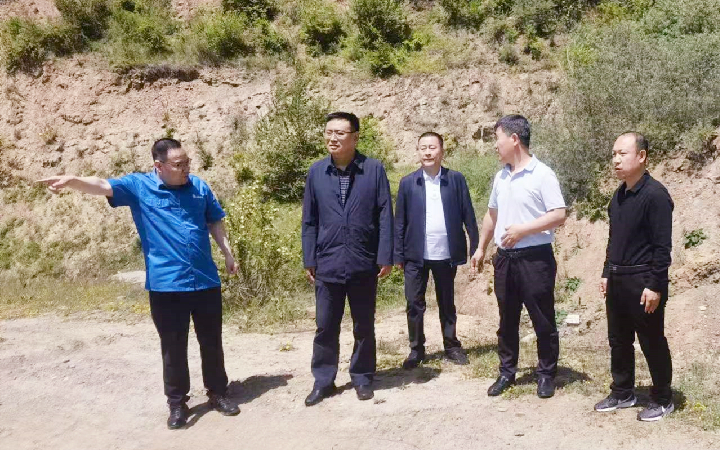 劉海東 光道2_副本.jpg