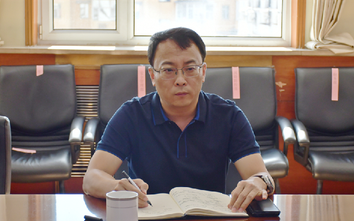 申小林 礦業1_副本.jpg