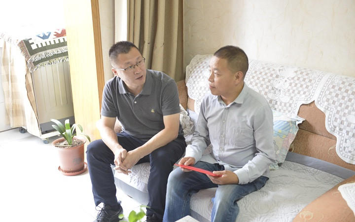 劉涌 魏富強_副本.jpg