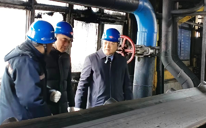 劉奇 太選_副本.jpg