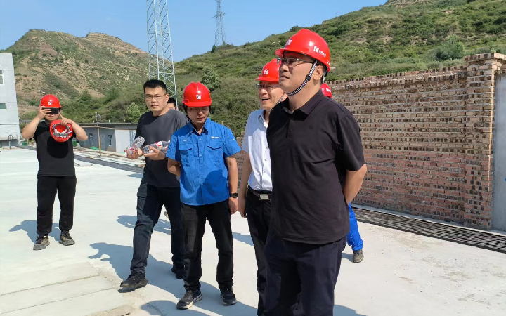 劉海東 發電_副本.jpg